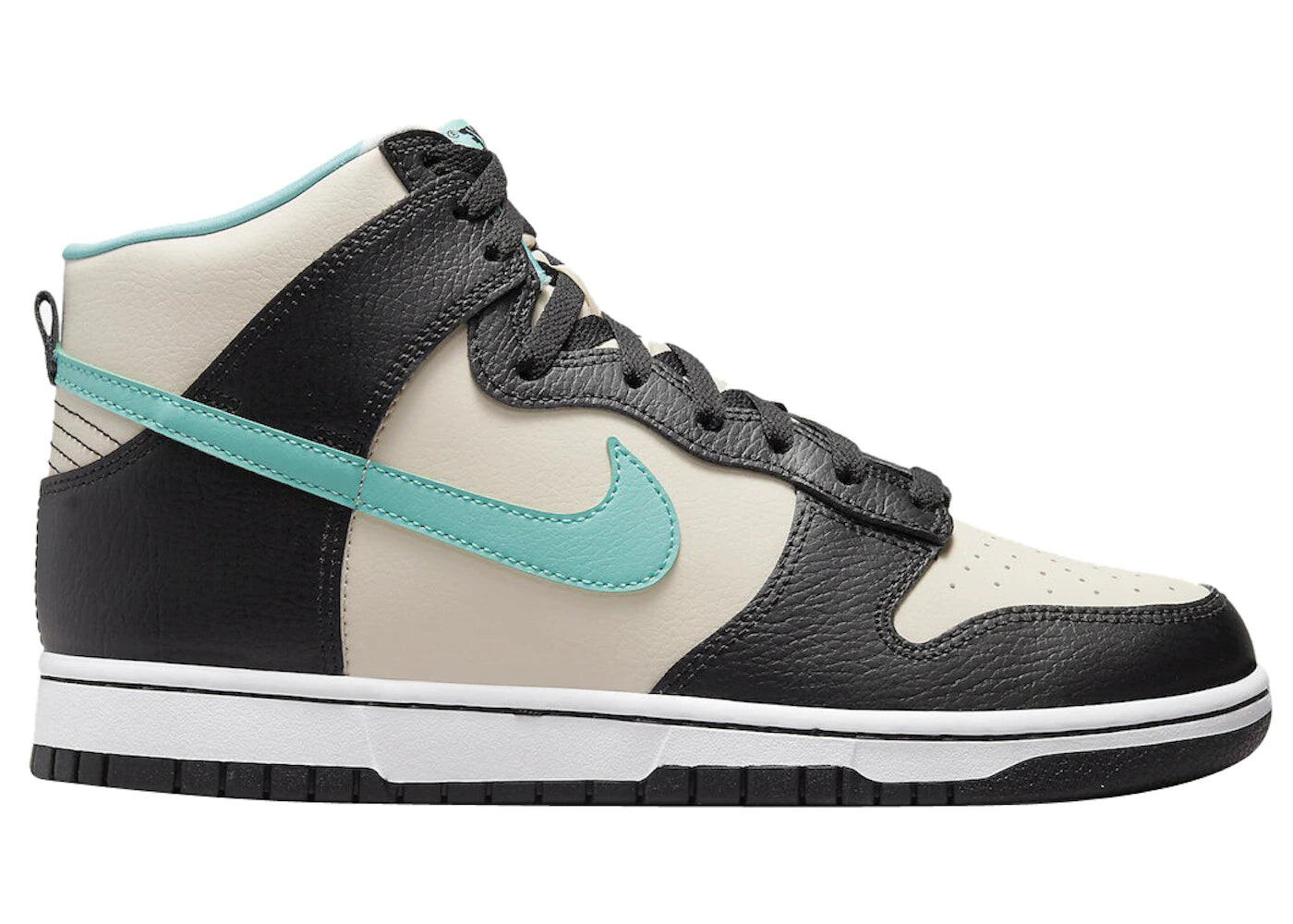

Кроссовки Nike Dunk High EMB