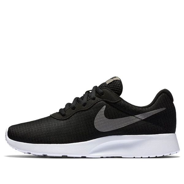 

Кроссовки tanjun se Nike, черный