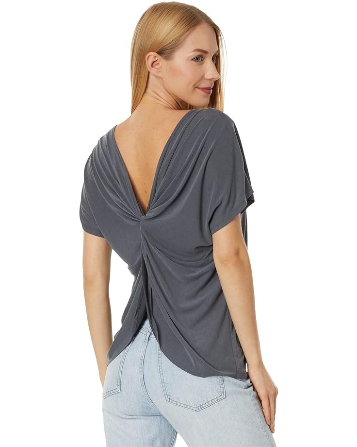 

Футболка Lucky Brand Sandwash Twist Back Tee, цвет Blackened Pearl