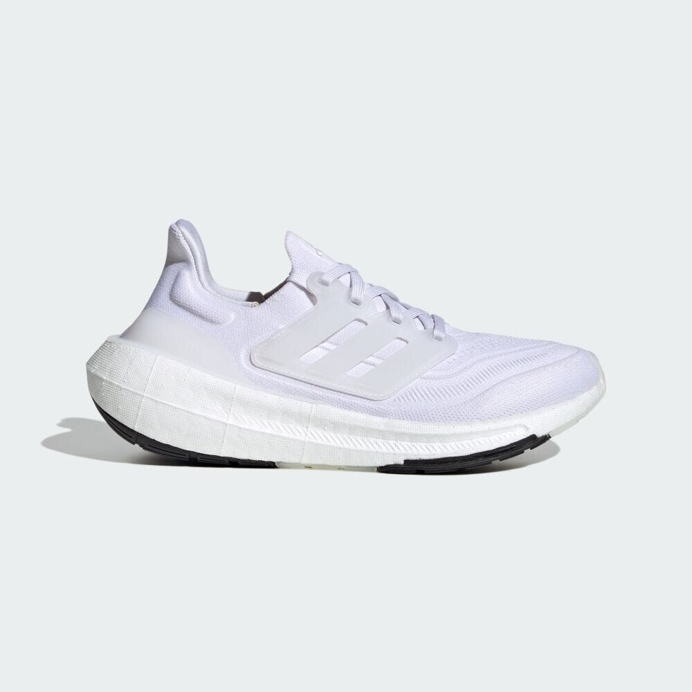 

Кроссовки Adidas ULTRABOOST LIGHT W, белый