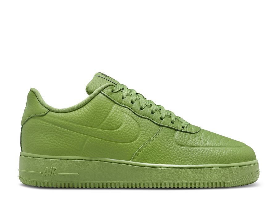 

Кроссовки Nike Air Force 1 '07 Pro-Tech 'Chlorophyll', зеленый