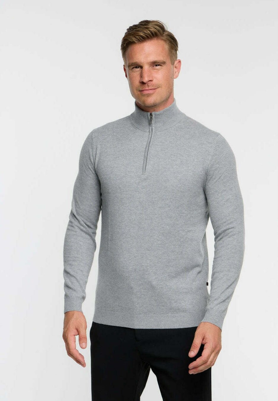 

Свитер вязаный DIZIP Zuitable, цвет grey