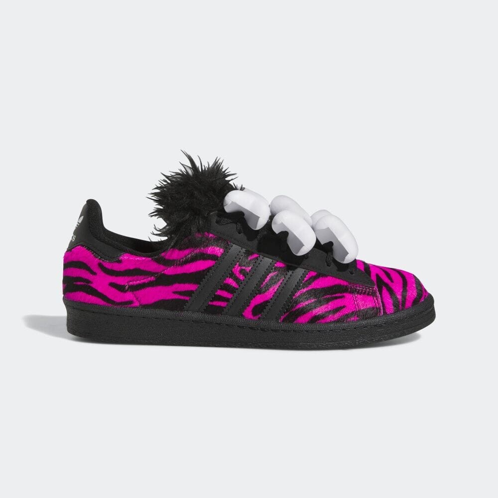

Кроссовки Adidas HQ4494, черный