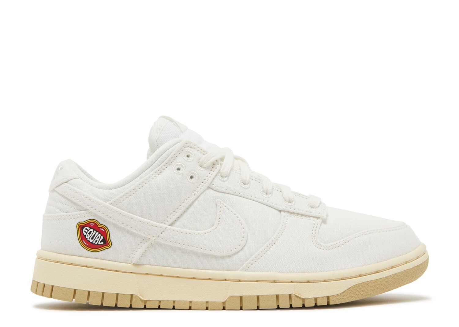 

Кроссовки Nike Wmns Dunk Low Se 'The Future Is Equal', кремовый, Бежевый