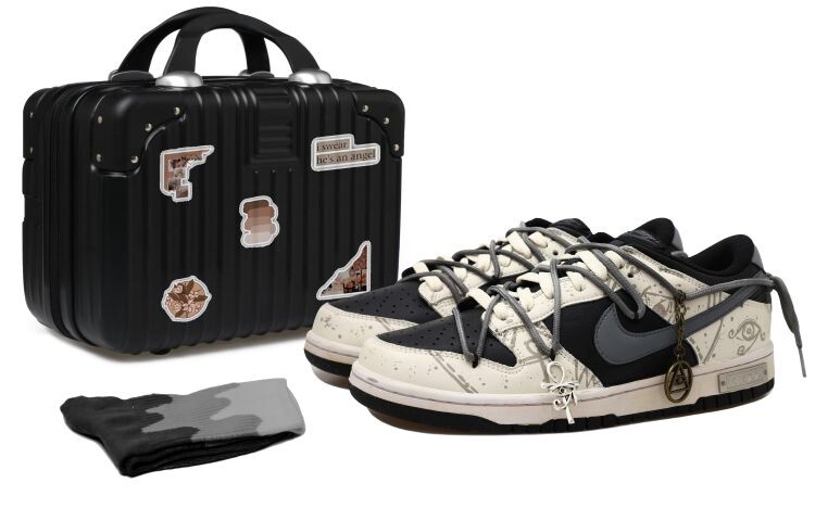 

Женские кроссовки для скейтбординга Nike Dunk