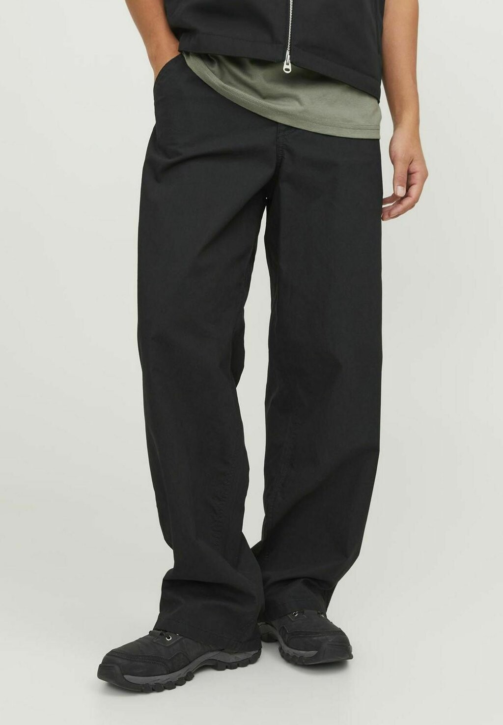 

Брюки Bill Carpenter Jack & Jones, черный