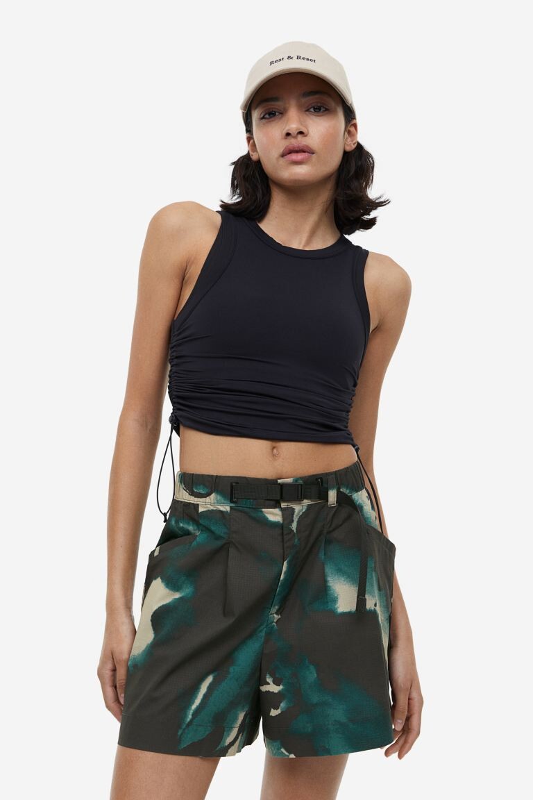 

Непромокаемые шорты для улицы H&M