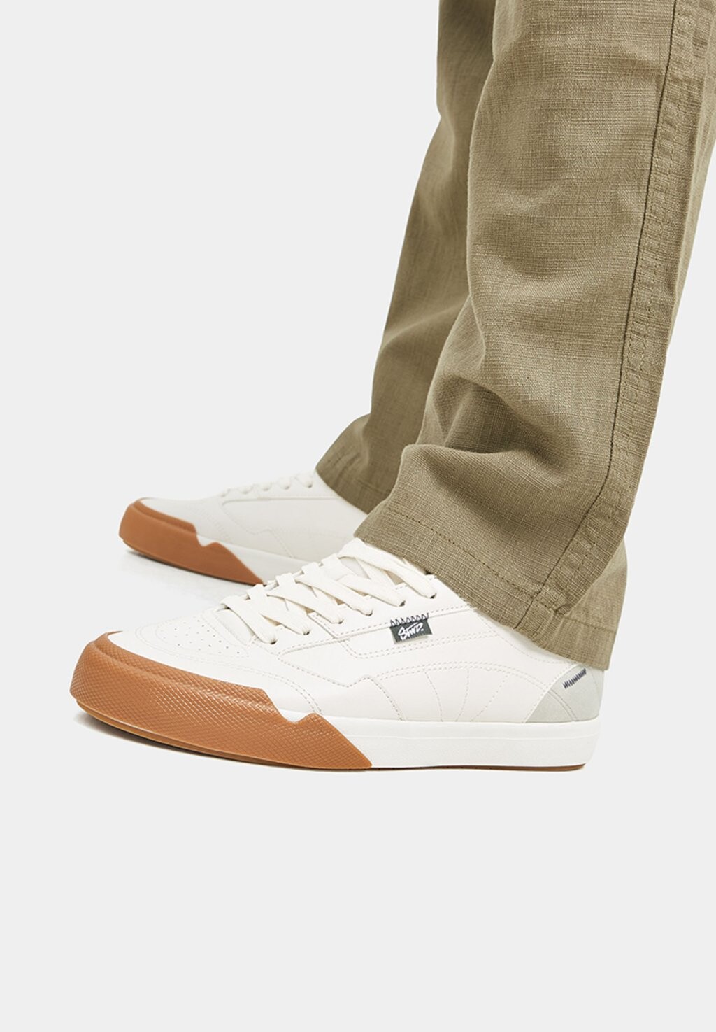 

Низкие кеды PULL&BEAR
