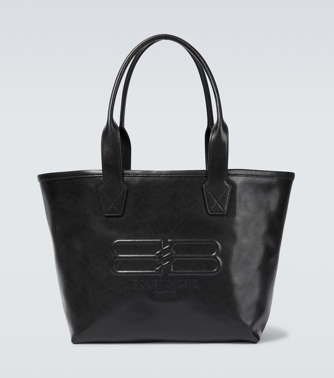 

Сумка-тоут BB из кожи Balenciaga, черный