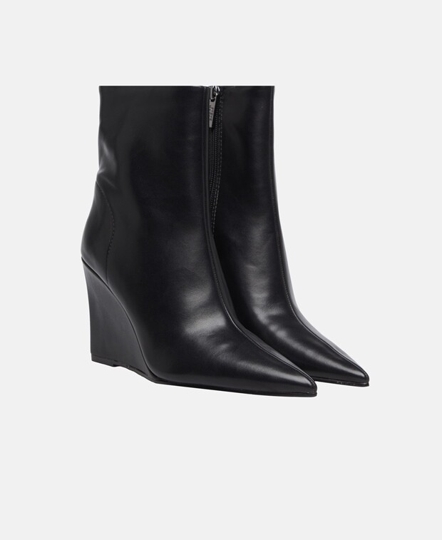 

Ботинки на танкетке Steve Madden, черный