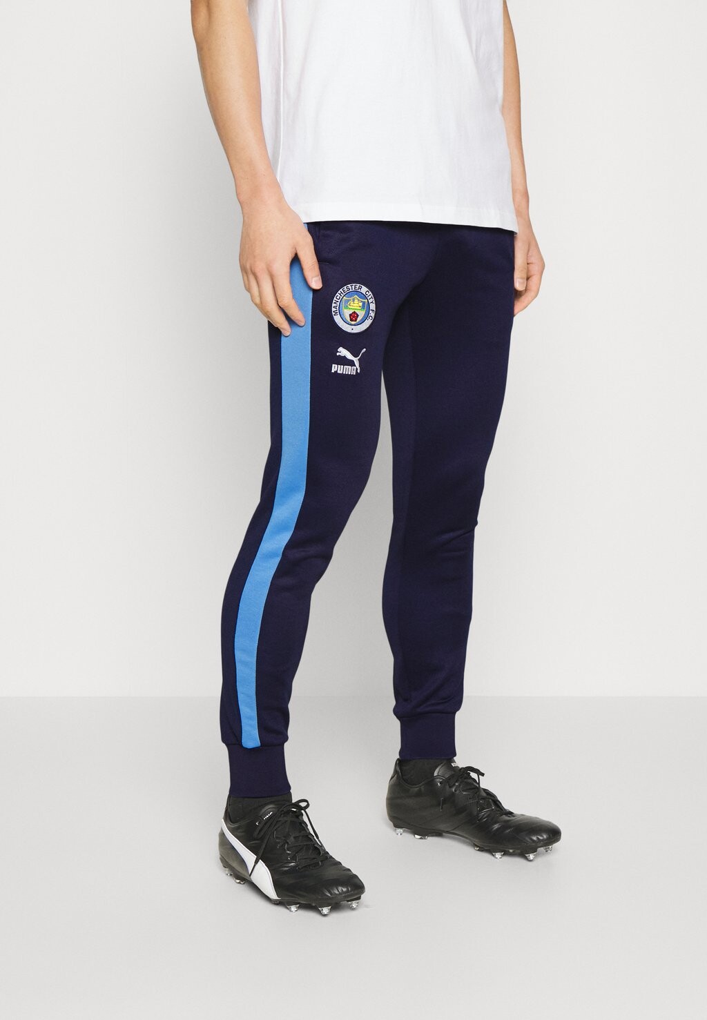 

Спортивные брюки Puma
