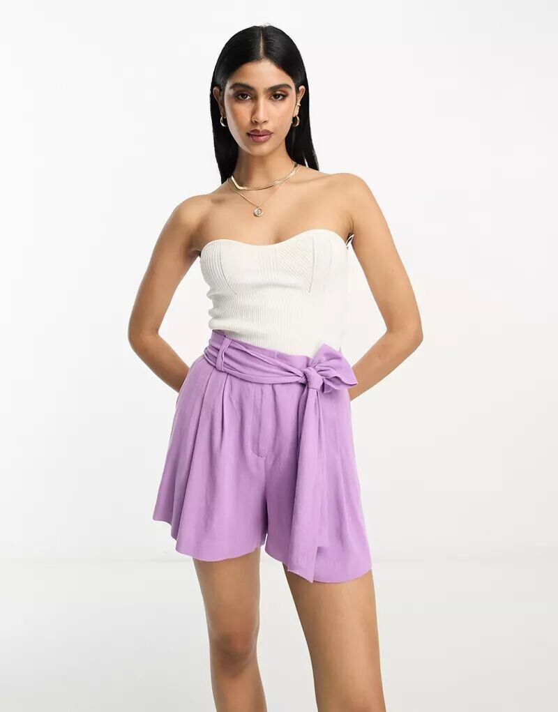 

Яркие льняные шорты с завязкой на талии ASOS