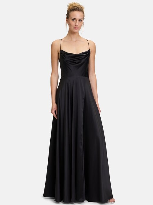 

Вечернее платье Vera Mont, черный