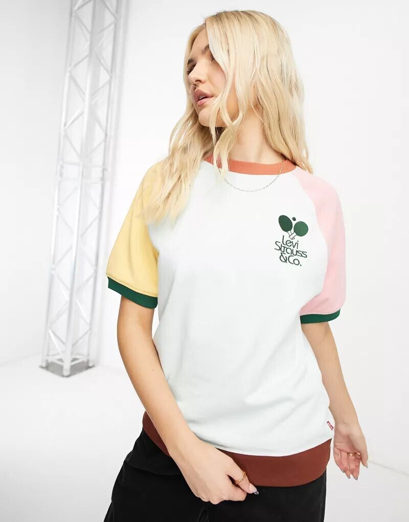 

Футболка Levi's с ярким цветовым блоком