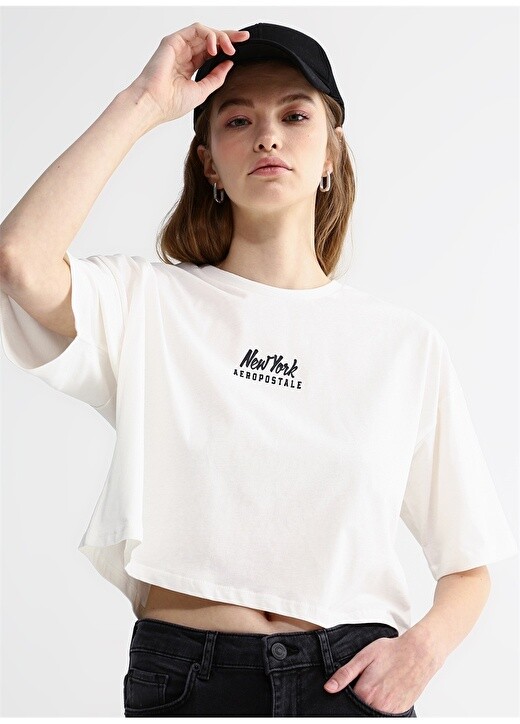

Белоснежная женская футболка с круглым вырезом и принтом Aeropostale