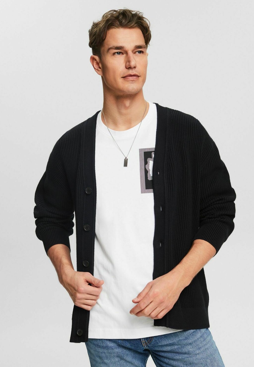 

Кардиган Esprit, черный