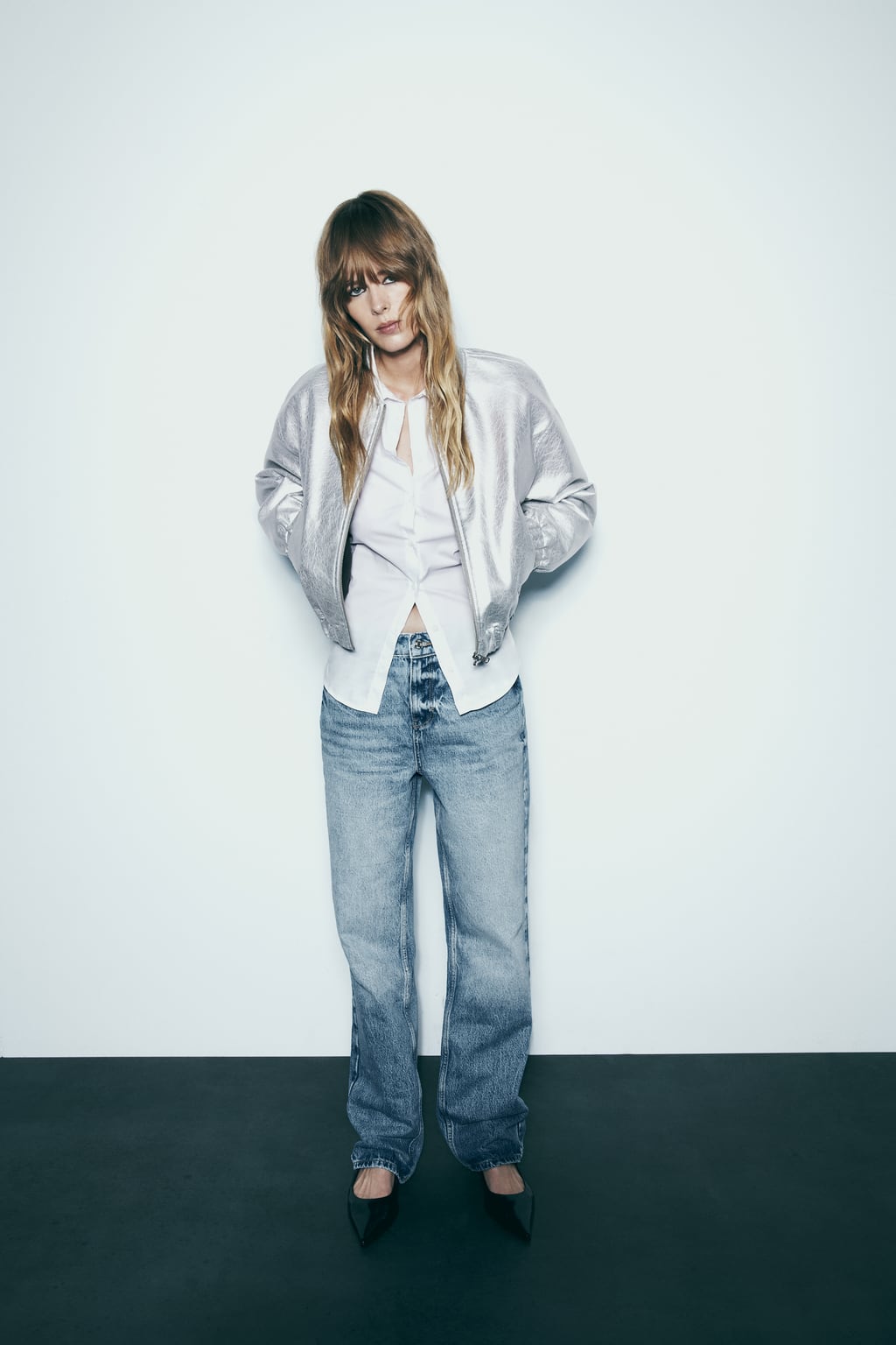

Бомбер с эффектом кожи и эффектом металлик ZARA, серебряный