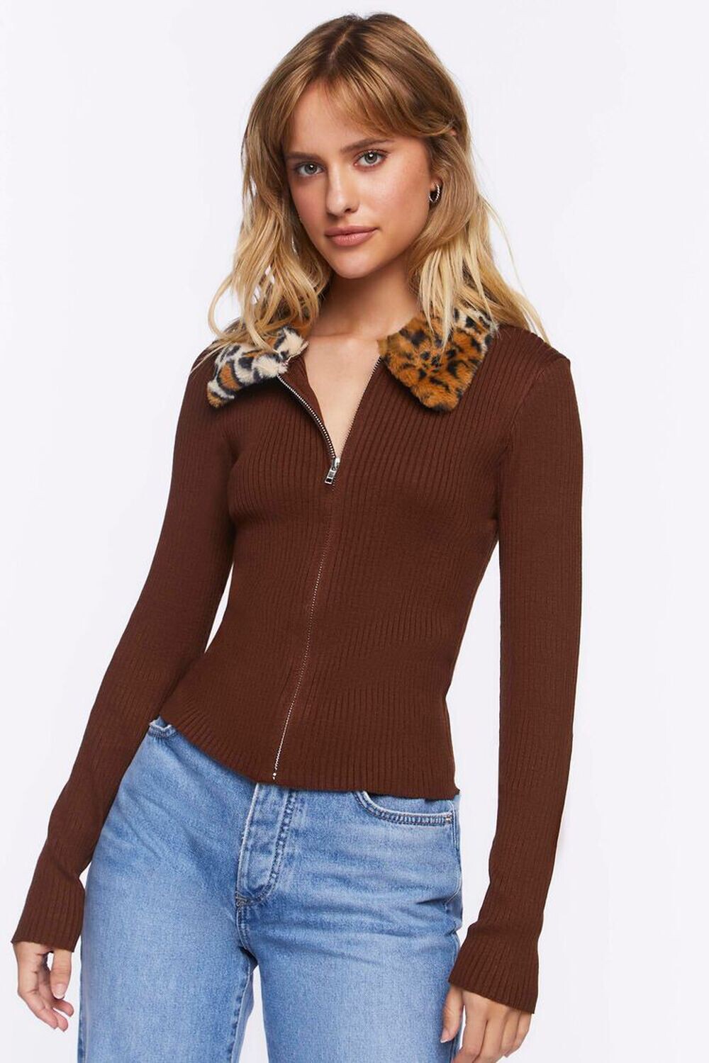 

Свитер на молнии из искусственного леопардового меха Forever 21, кофе, Коричневый