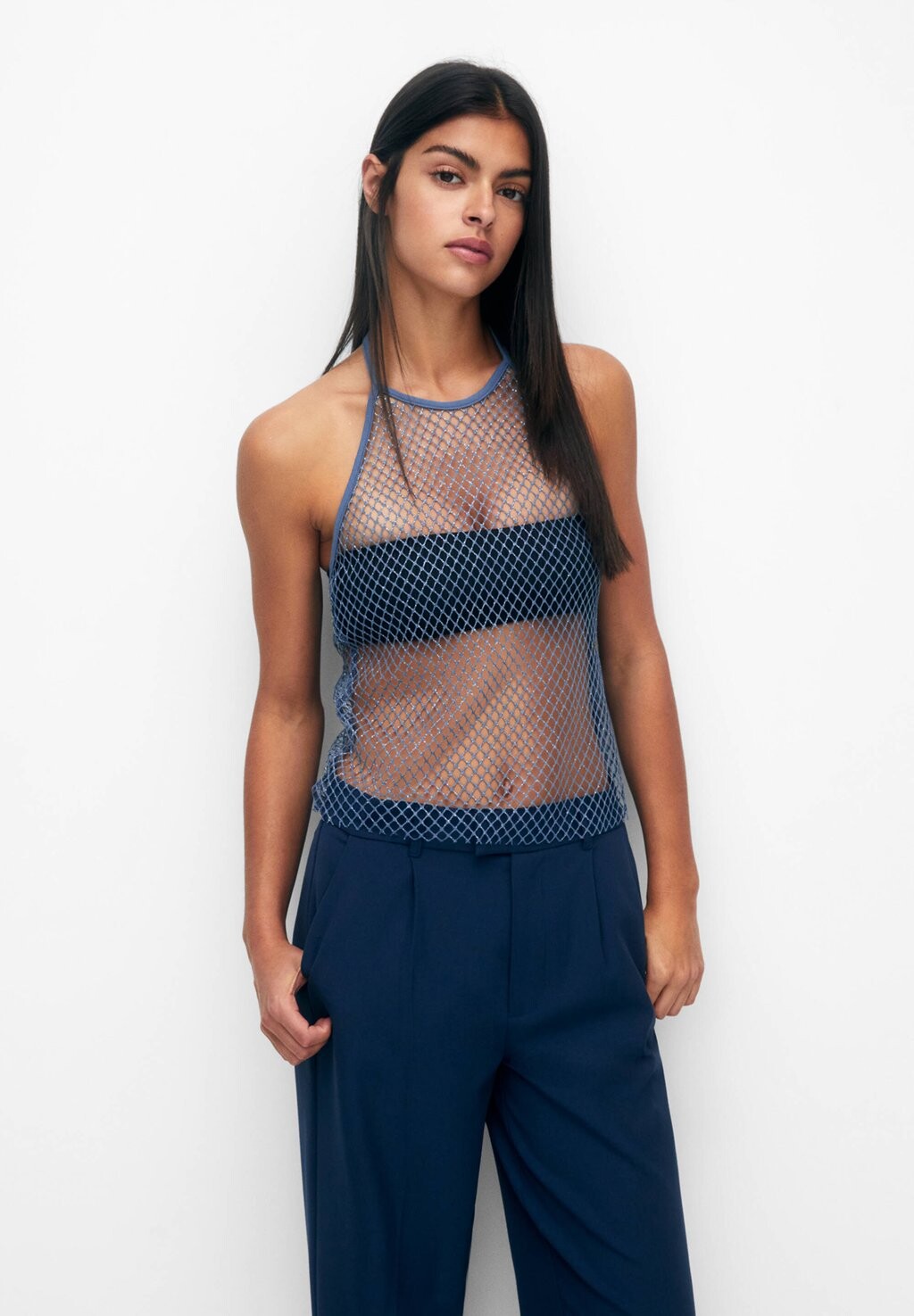 

Топ PULL&BEAR