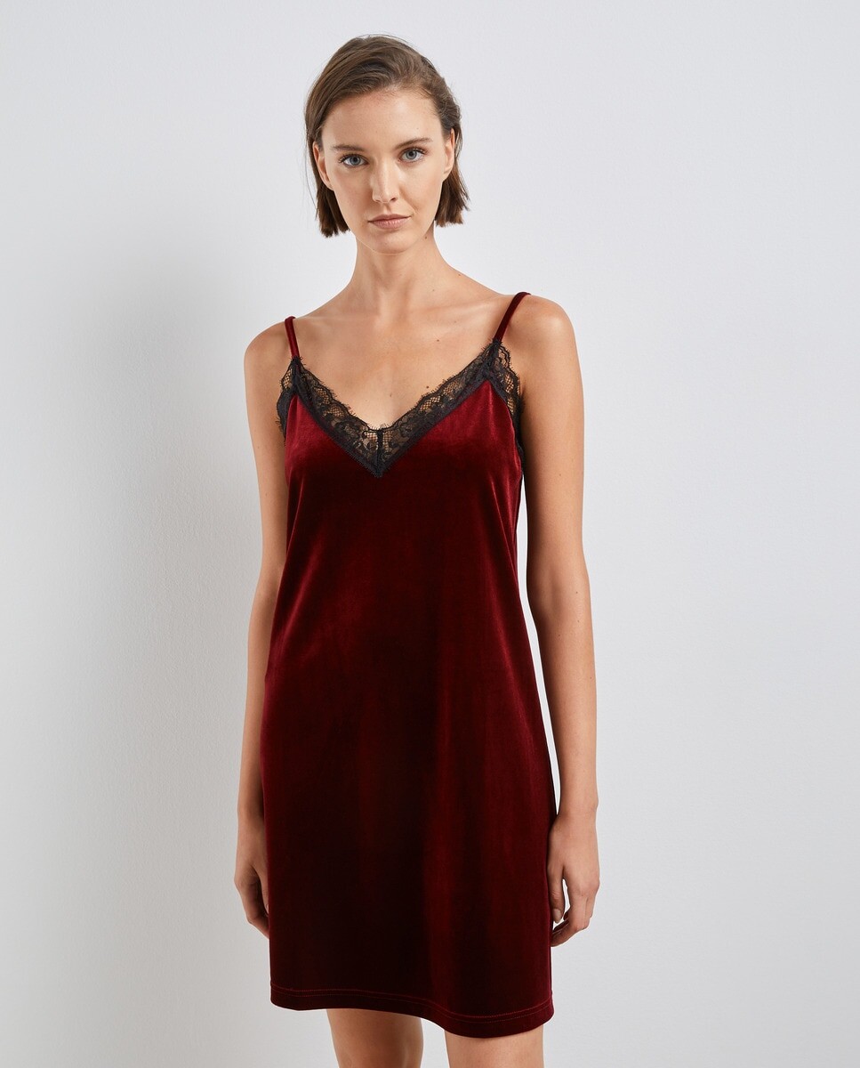 

Короткое нижнее платье Easy Wear, бордо