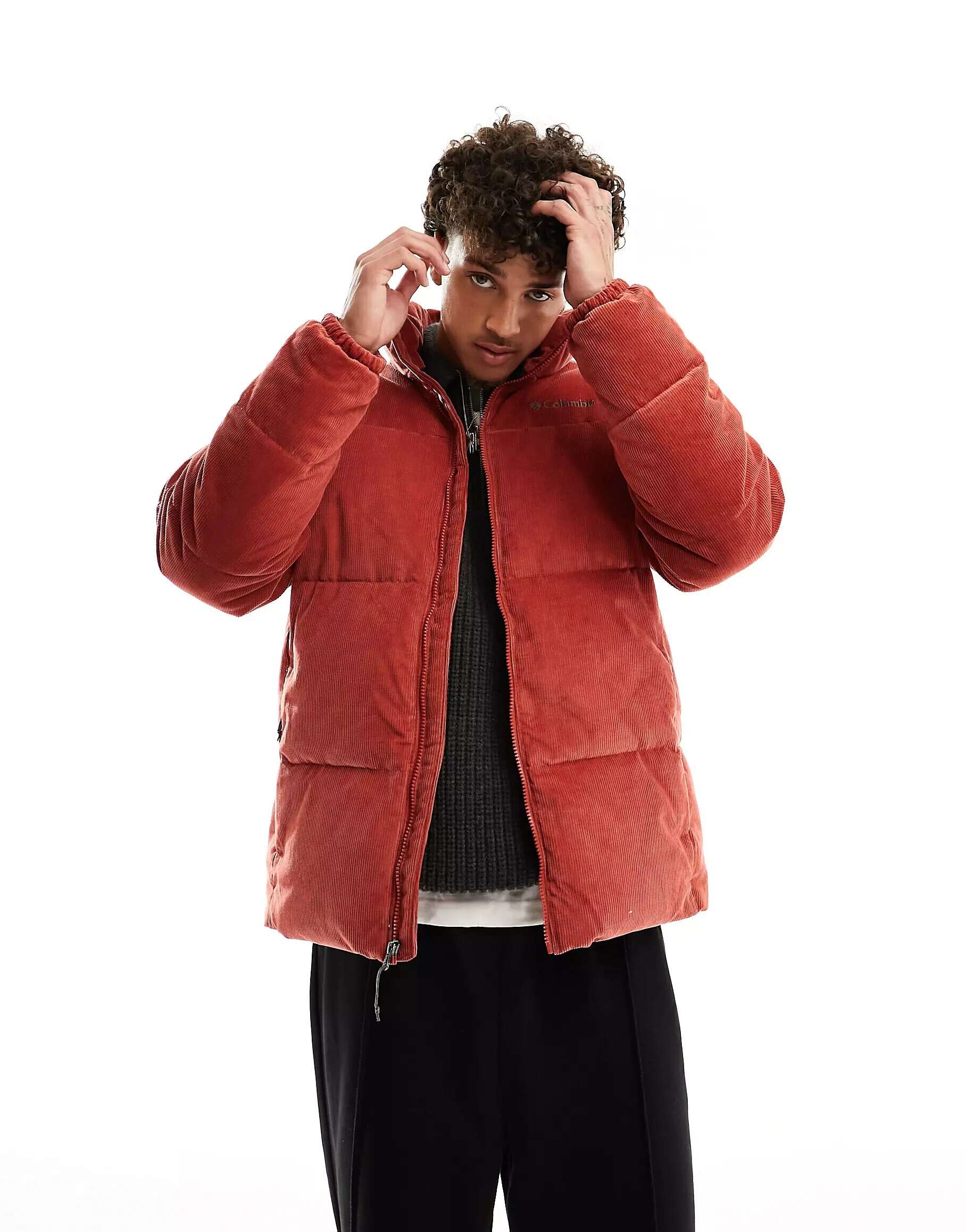 Красная вельветовая куртка-пуховик Columbia Puffect