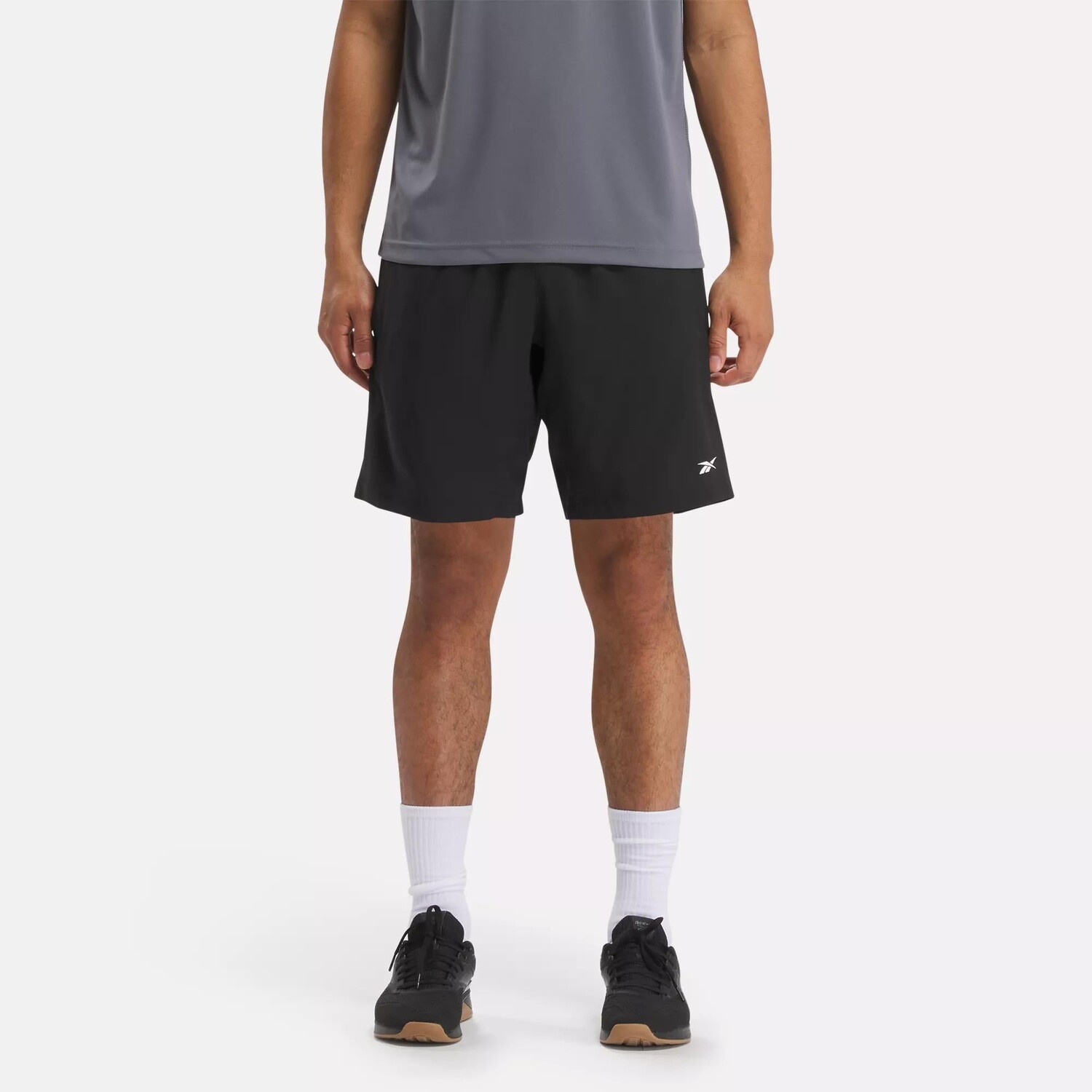 

Готовые шорты для тренировок Reebok, черный