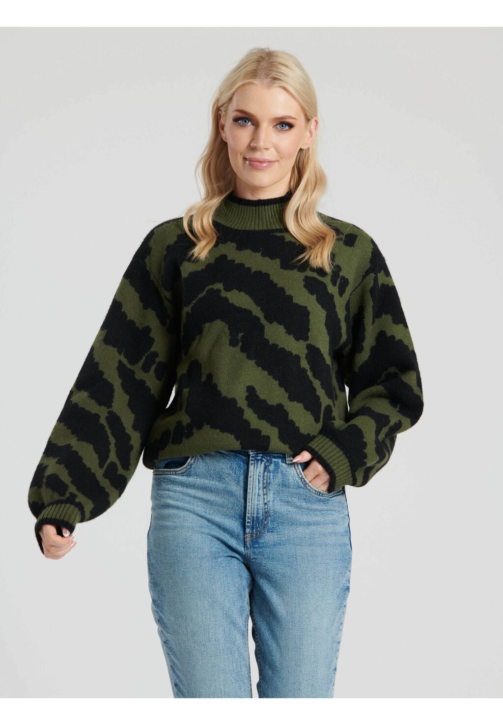 

Вязаный свитер SKI WEAR FUNNEL NECK KNIT South Beach, цвет khaki