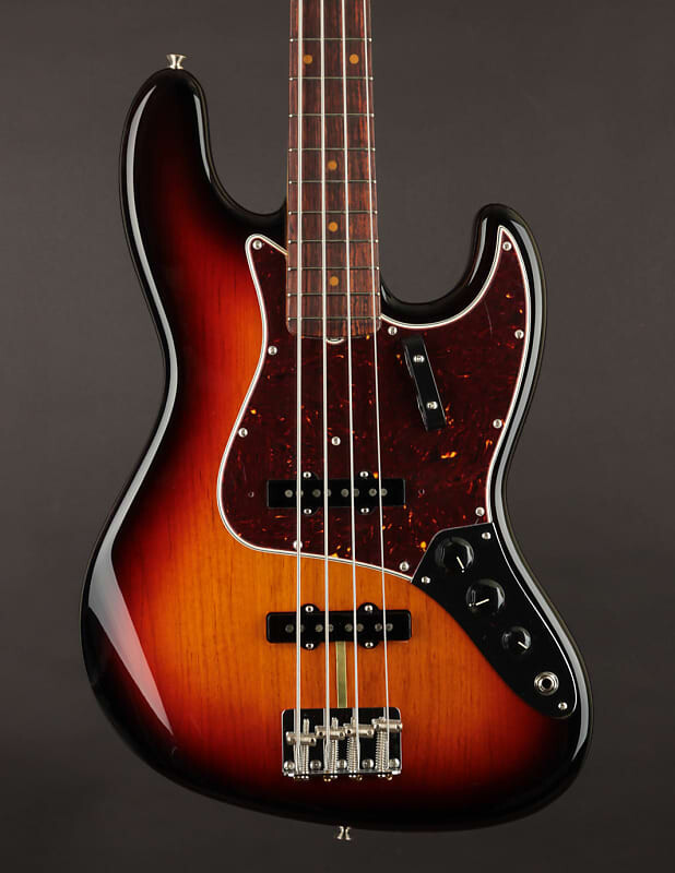 

Басс гитара Fender American Original '60s Jazz Bass with Rosewood Fretboard 3-Color Sunburst