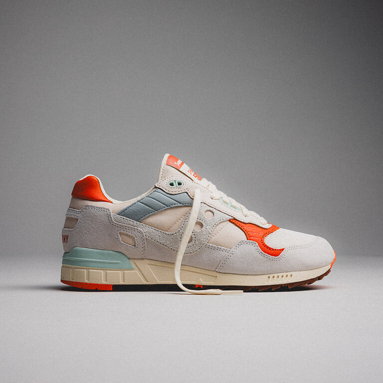 

Кроссовки Shadow 5000 Saucony, бежевый
