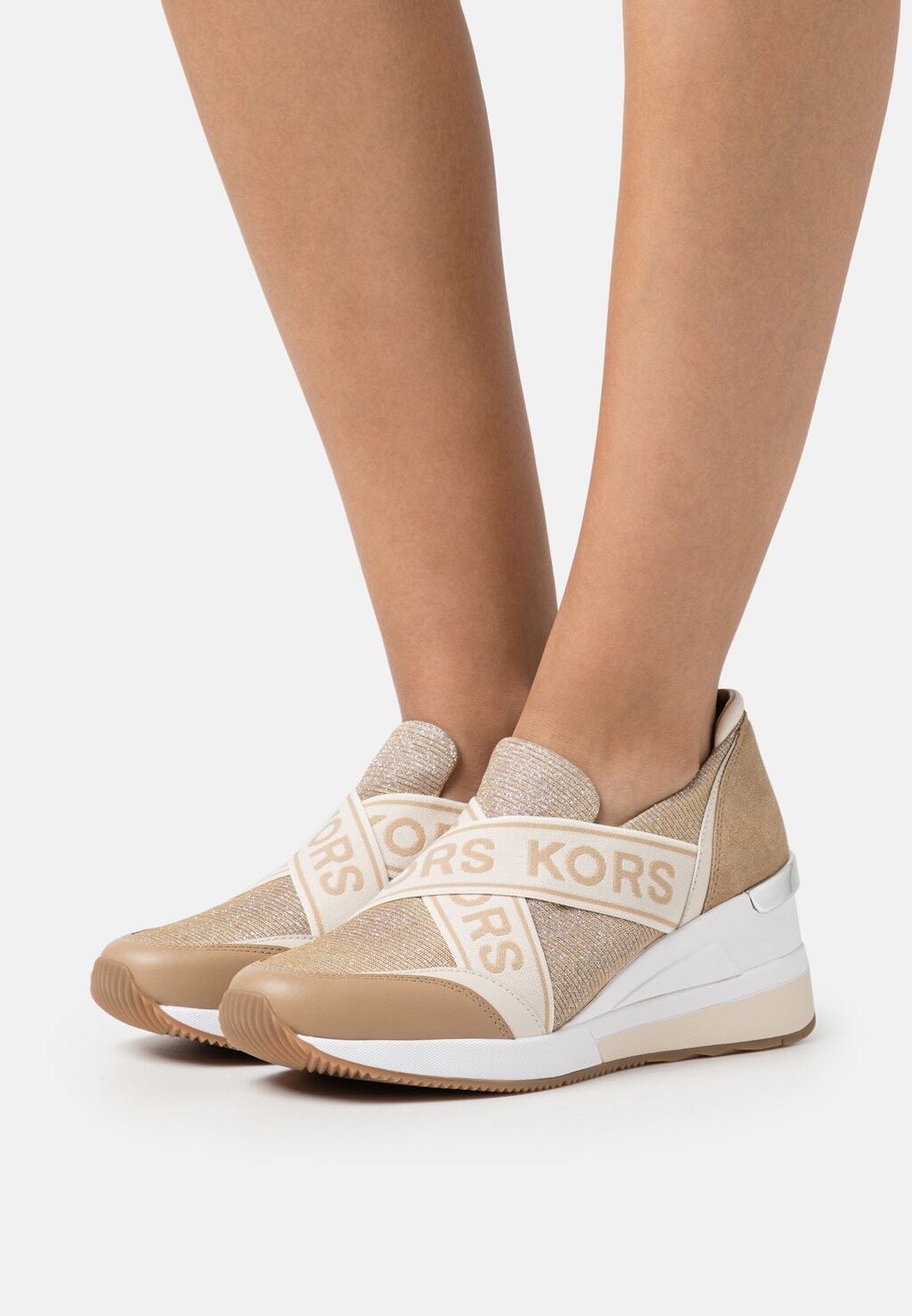 

Слипоны MICHAEL Michael Kors GEENA TRAINER, цвет camel
