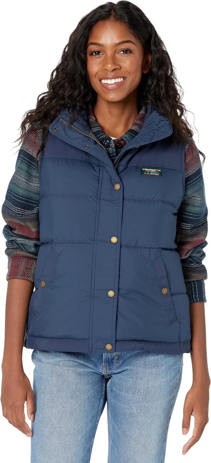 

Жилет Petite Mountain Classic Down Vest L.L.Bean, цвет Nautical Navy