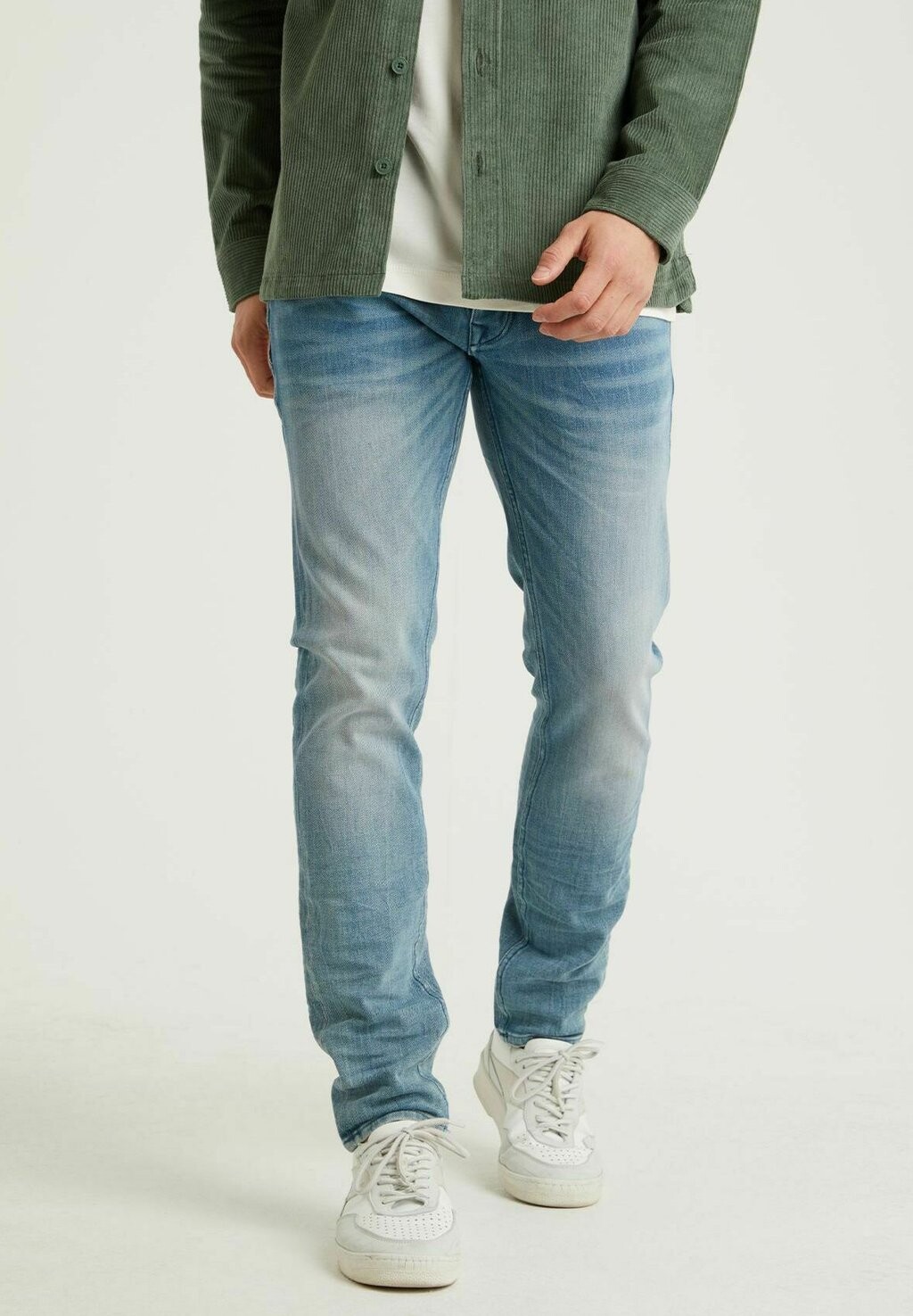 

Джинсы Slim fit CHASIN'