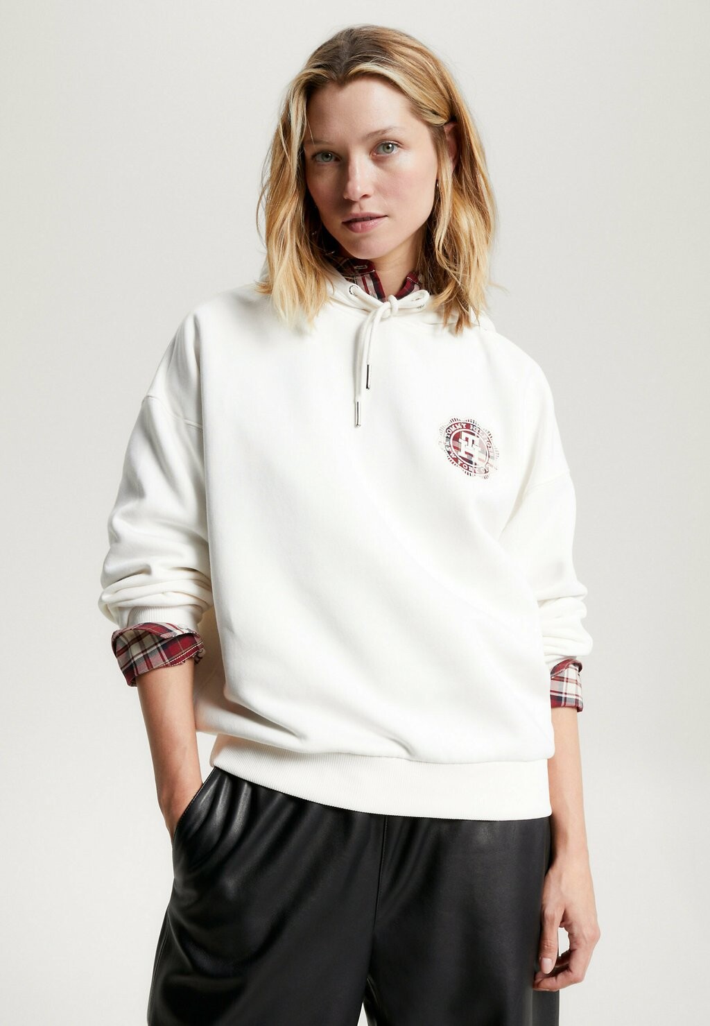 

Толстовка MONOGRAM STAMP Tommy Hilfiger, белый