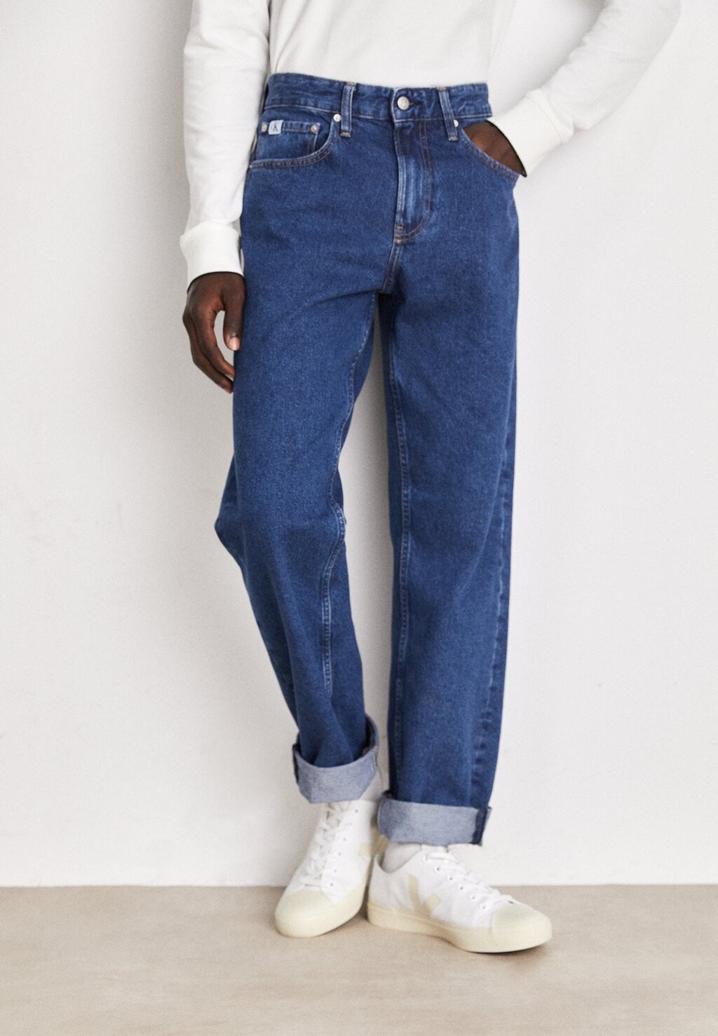 

Джинсы-сигареты Calvin Klein Jeans, средний деним