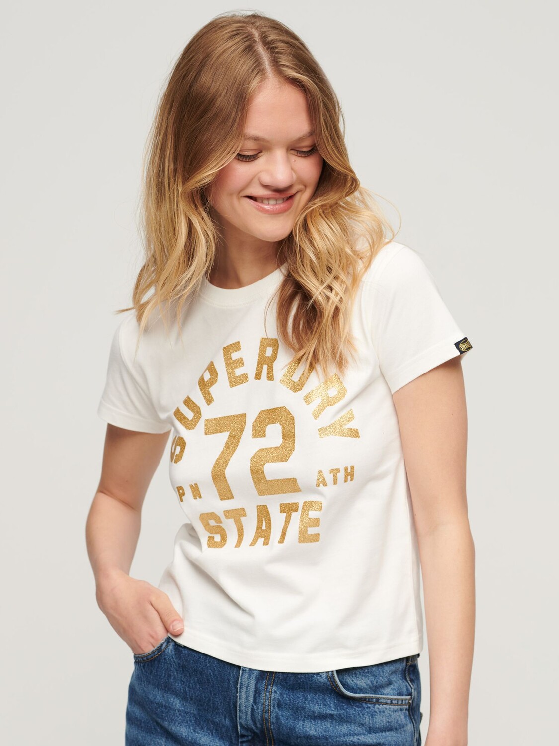 

Футболка с рисунком Superdry College, кремовая, Бежевый