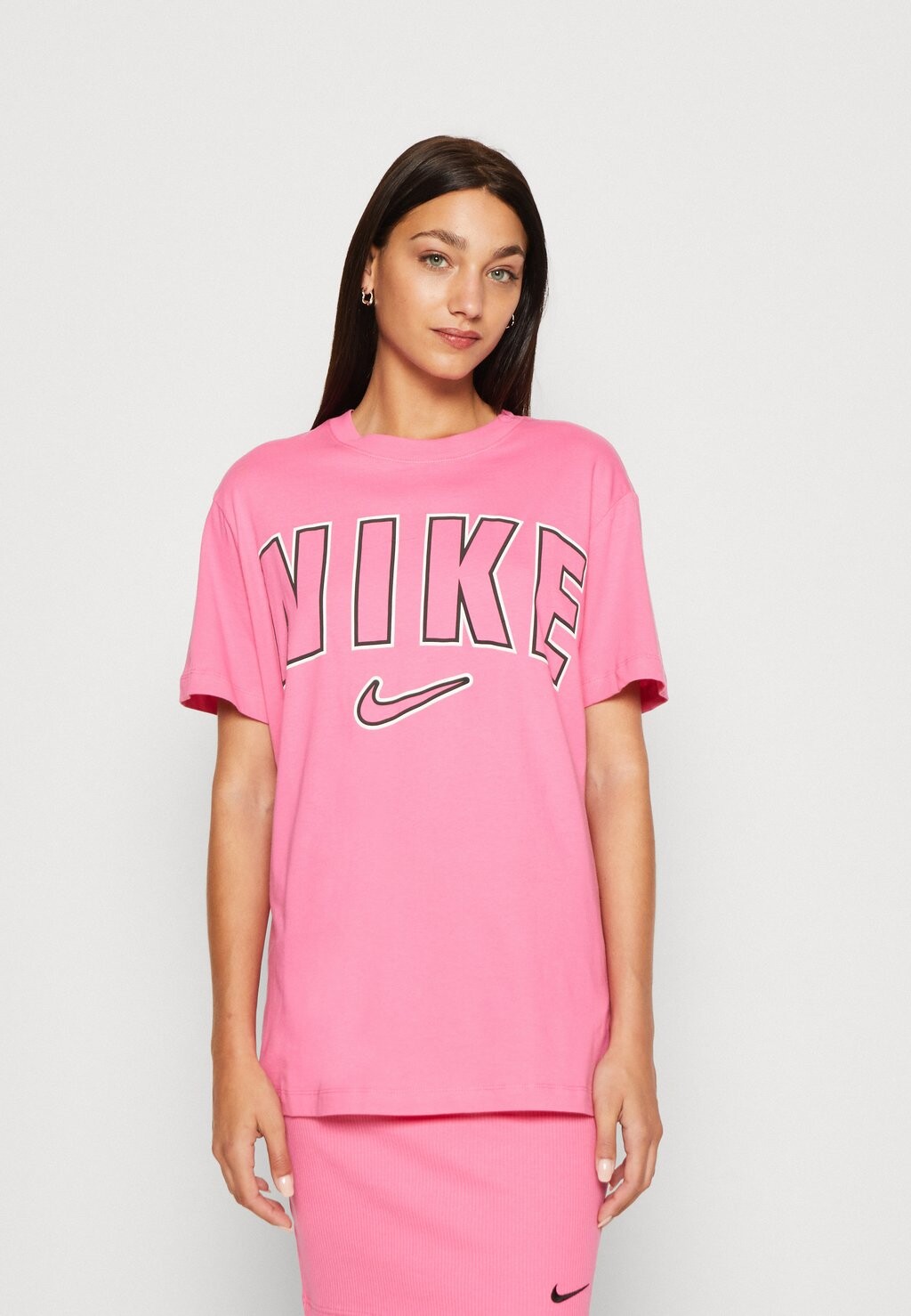 

Футболка с принтом Nike, Розовый
