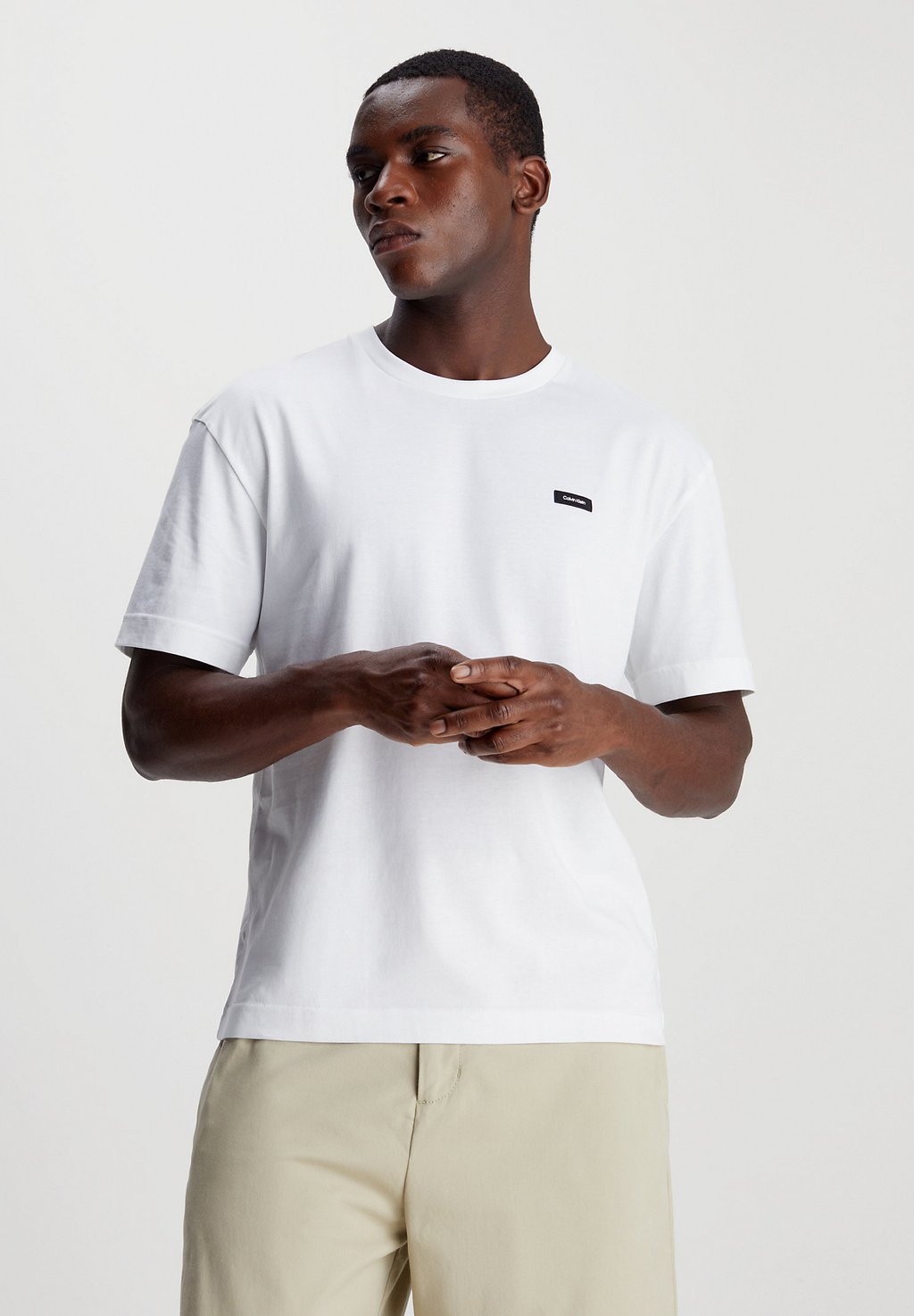 Базовая футболка Comfort Fit Calvin Klein, цвет bright white