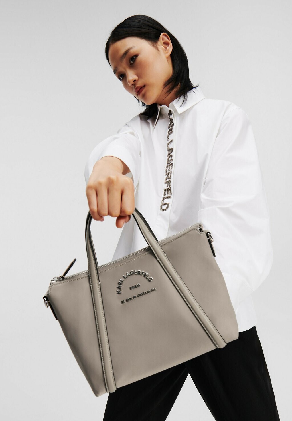 

Сумочка RUE ST-GUILLAUME SMALL KARL LAGERFELD, камень