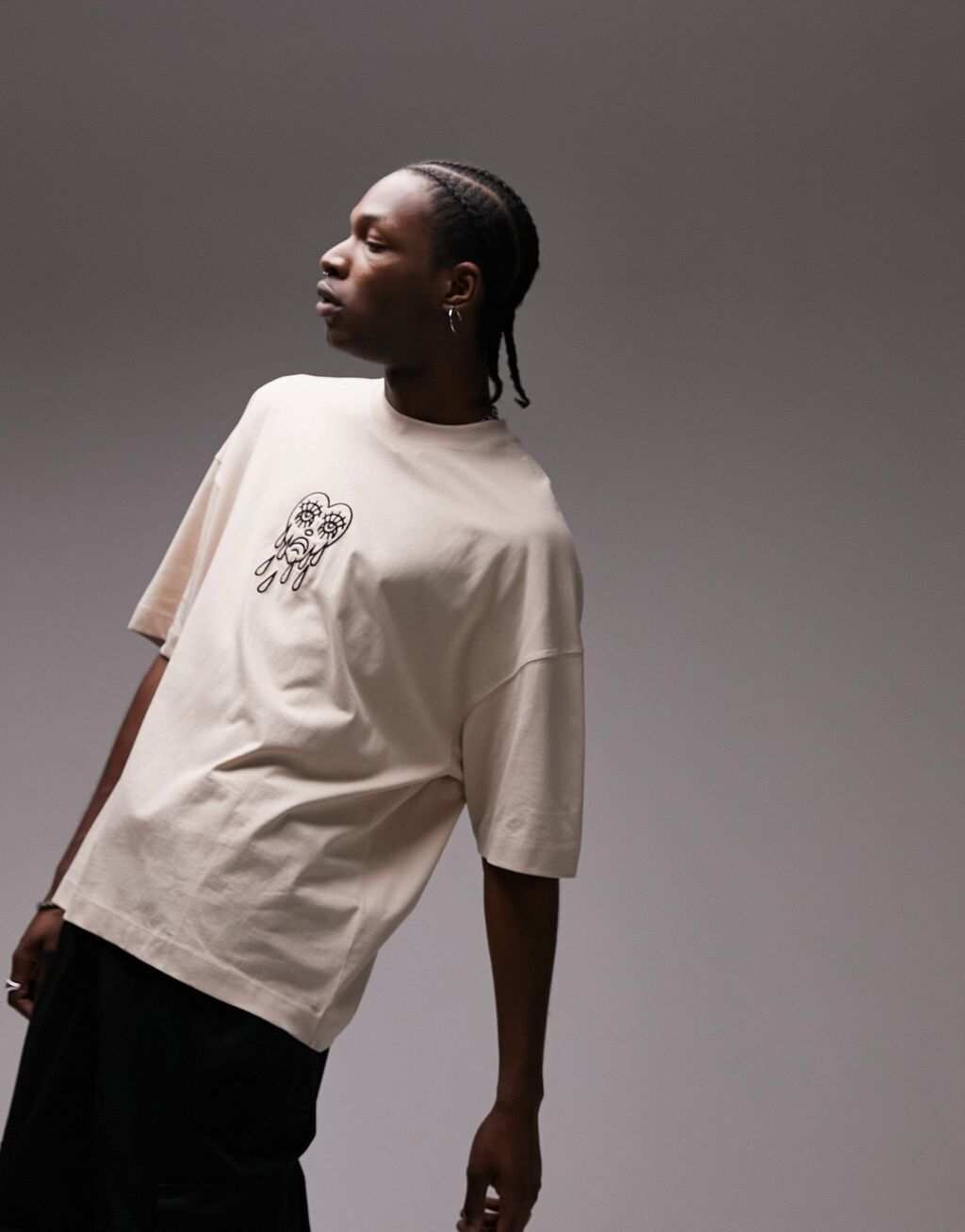 

Футболка оверсайз Topman Extreme с каменным принтом в виде сердца спереди и сзади