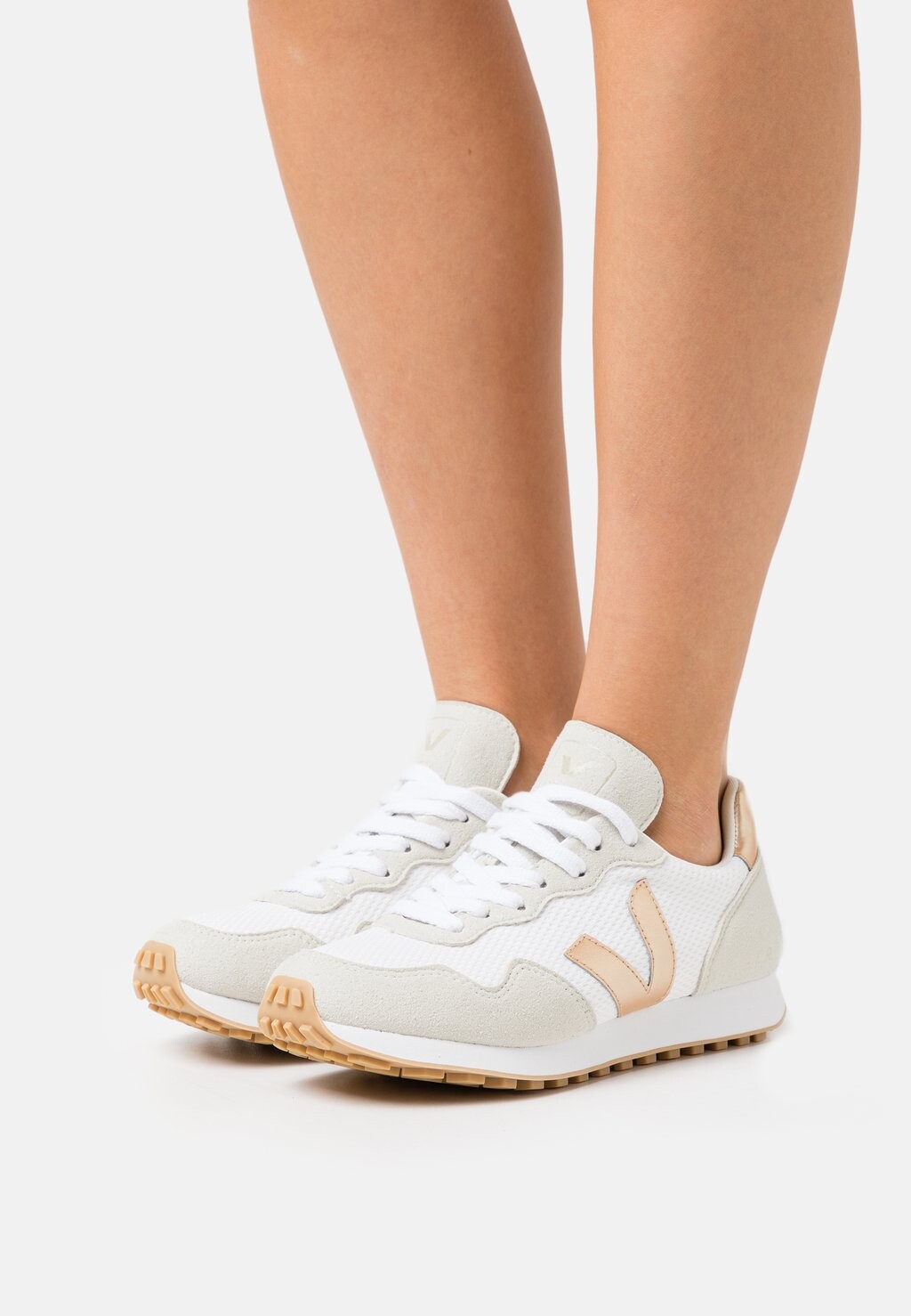 

Кроссовки Veja