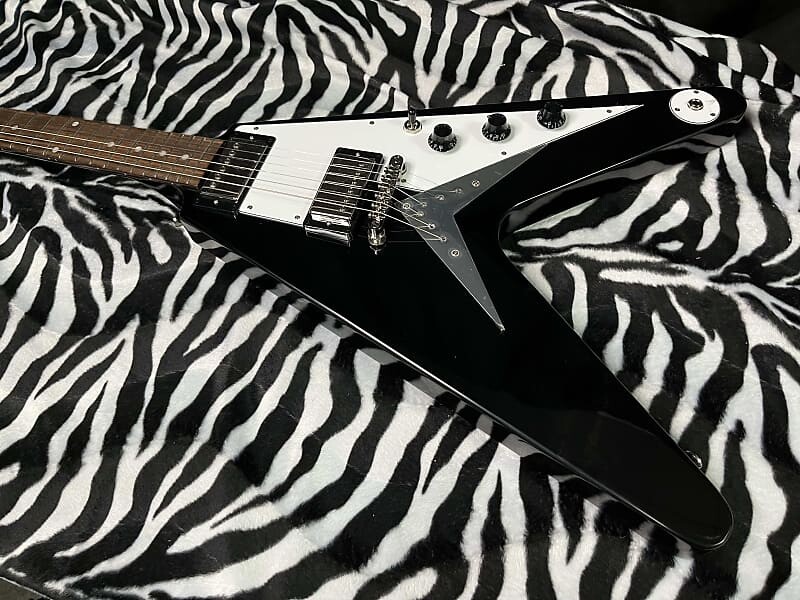 

Электрогитара 2023 Epiphone Flying V Ebony 6.65lbs- Authorized Dealer- In Stock! Ready to Ship! G01670