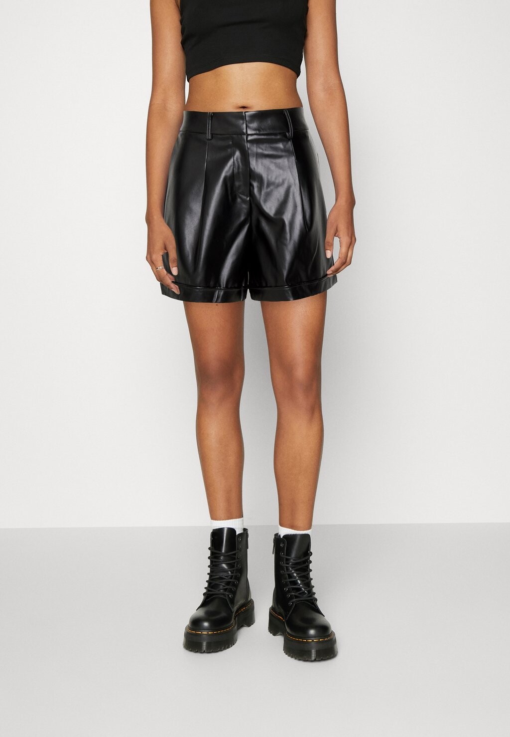

Шорты Onloda Emy Shorts ONLY, черный