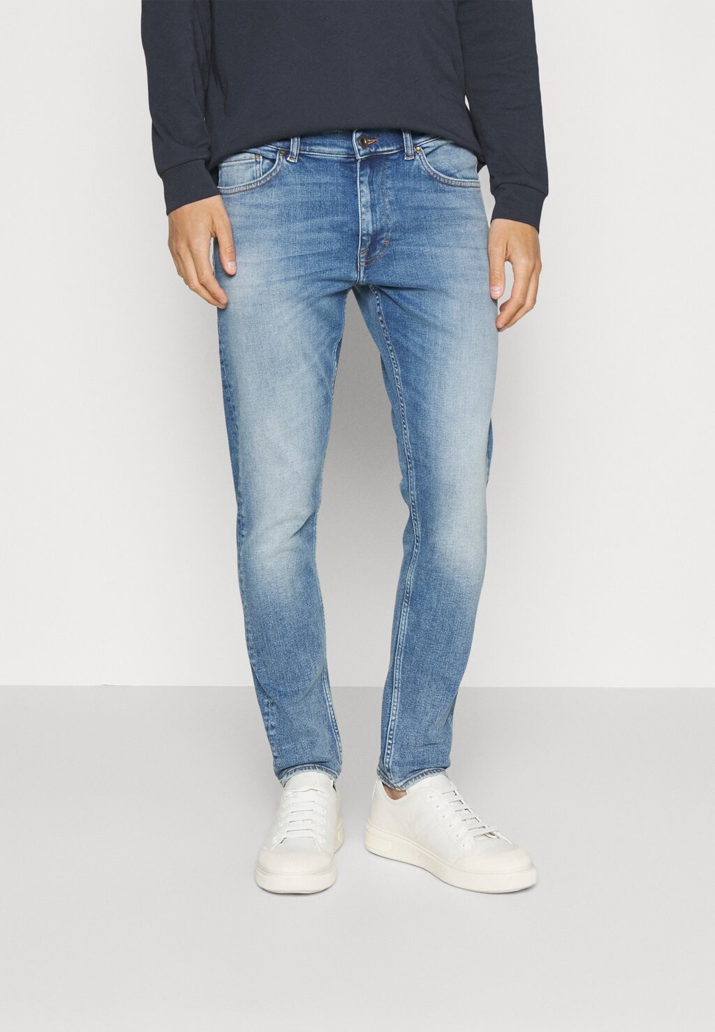

Джинсы Slim fit Tiger of Sweden