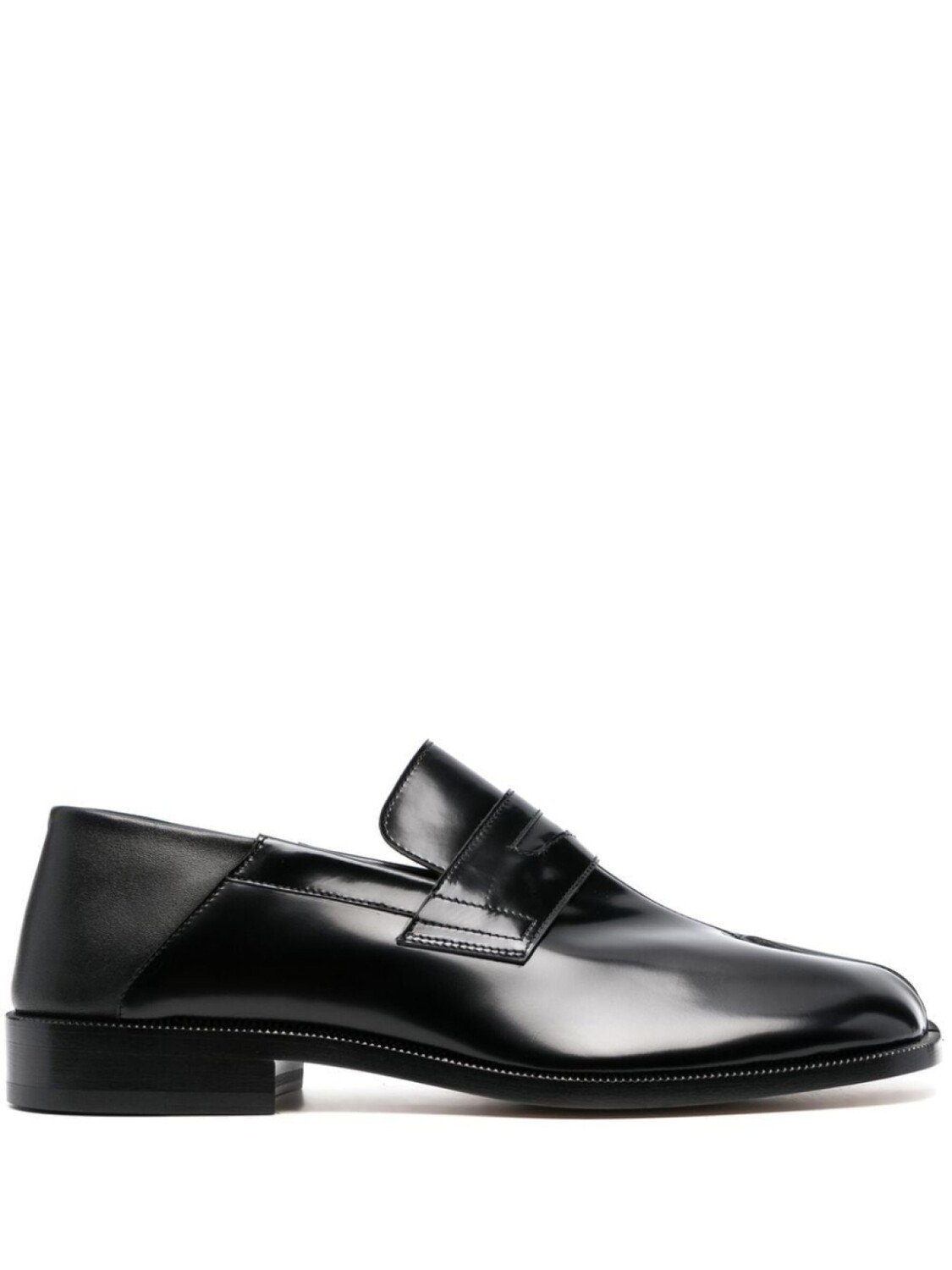 

Maison Margiela лоферы Tabi, черный