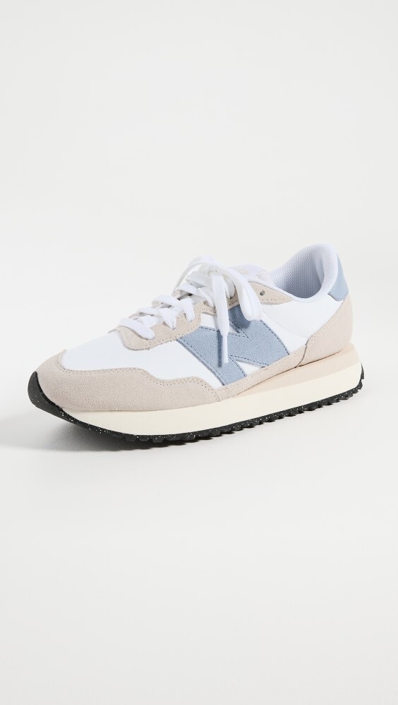 

Кроссовки New Balance 237, белый