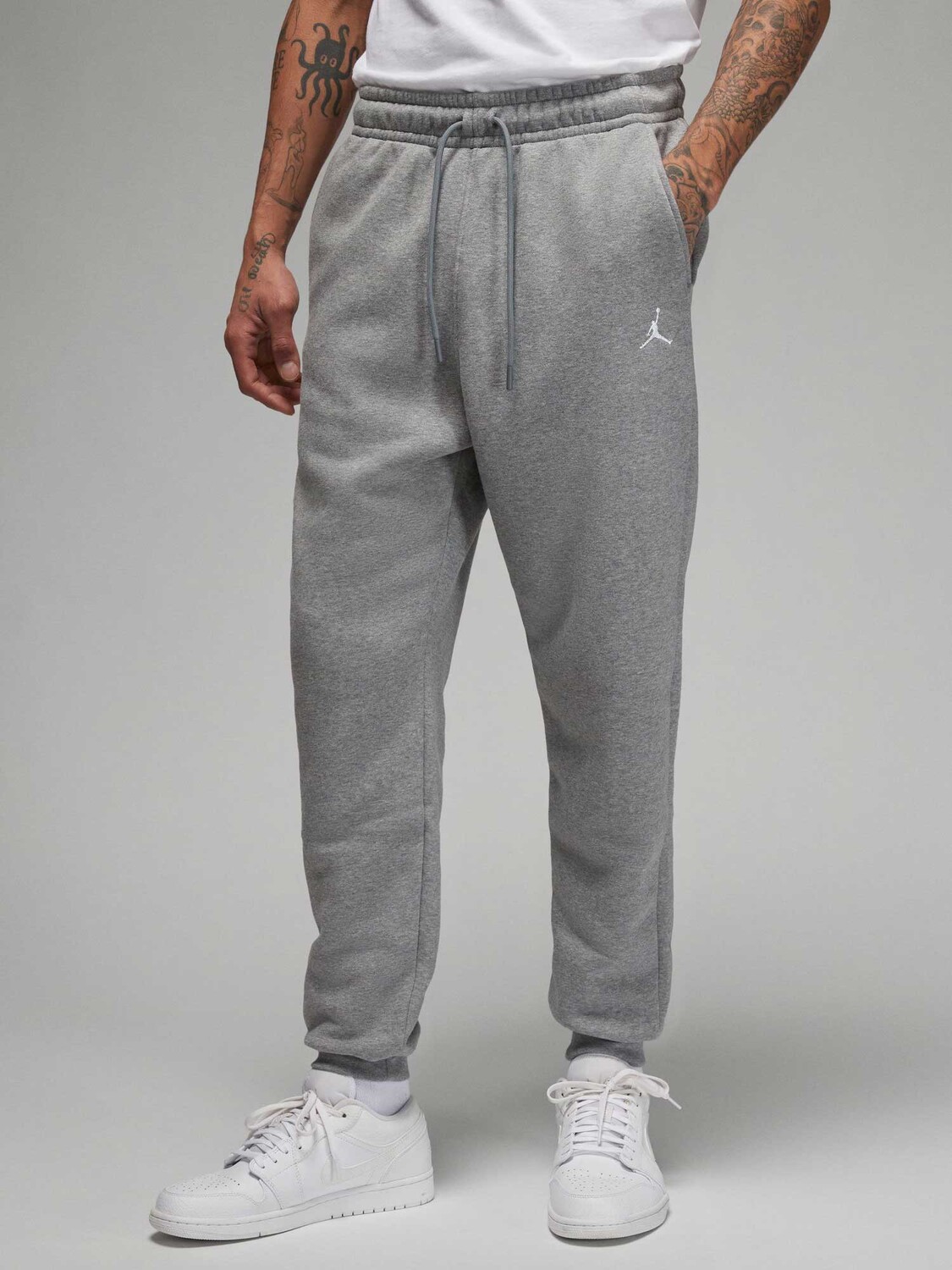 

Спортивные брюки Jordan M J ESS FLC PANT, серый