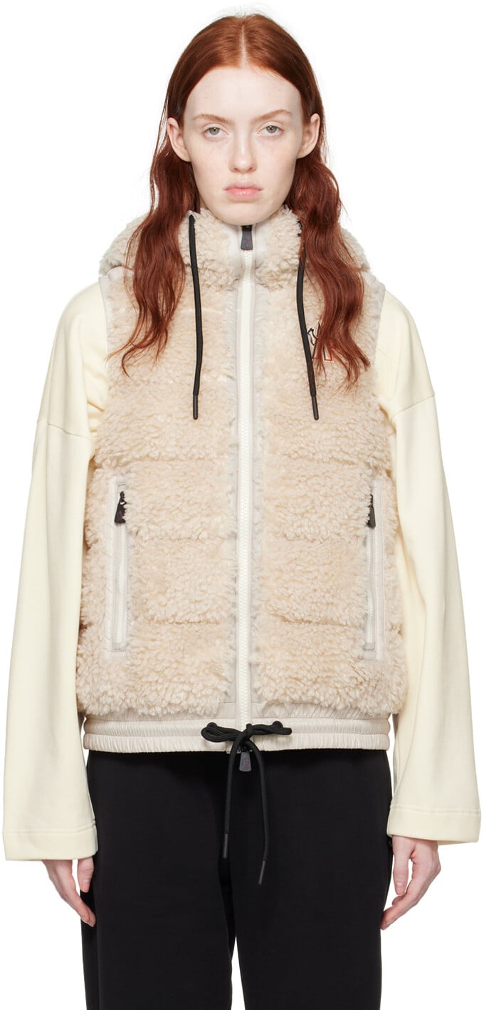 

Moncler Grenoble Бежевый пуховик Тедди