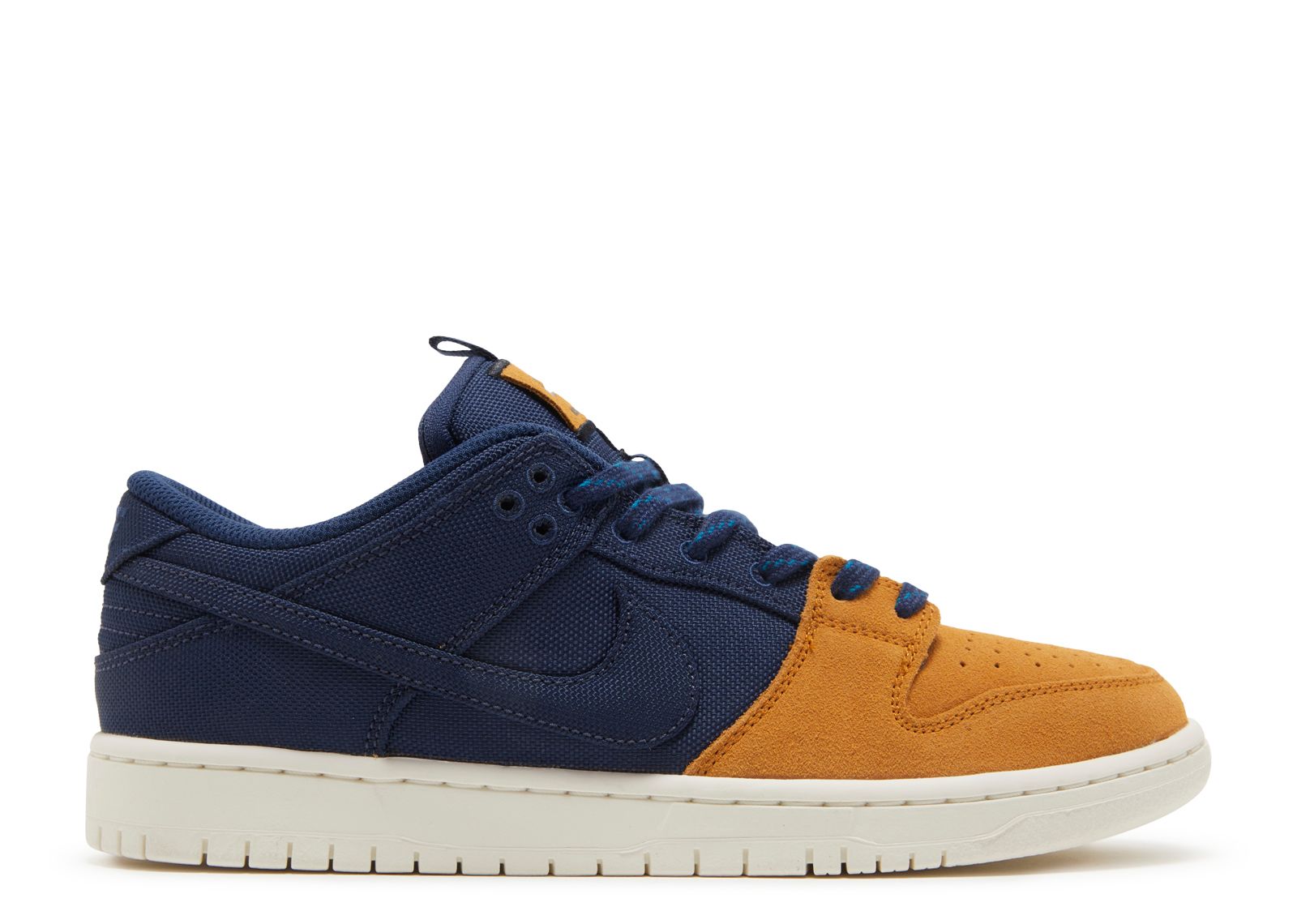 

Кроссовки Nike Dunk Low Sb 'Navy Desert Ochre', синий