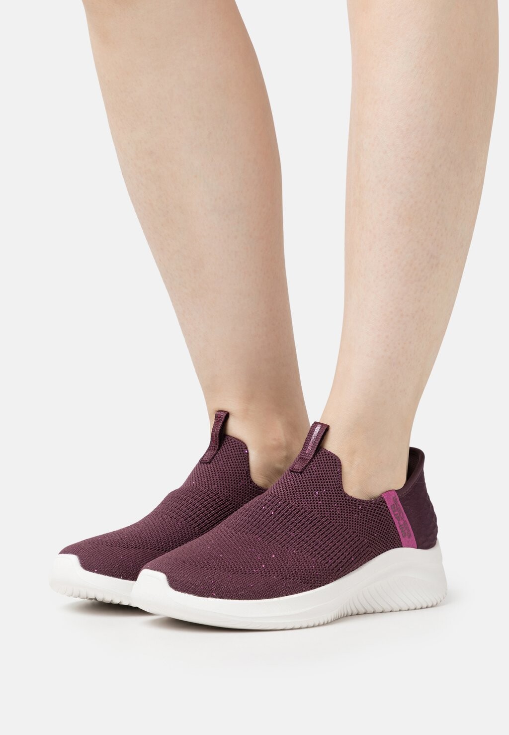 

Низкие кроссовки Skechers