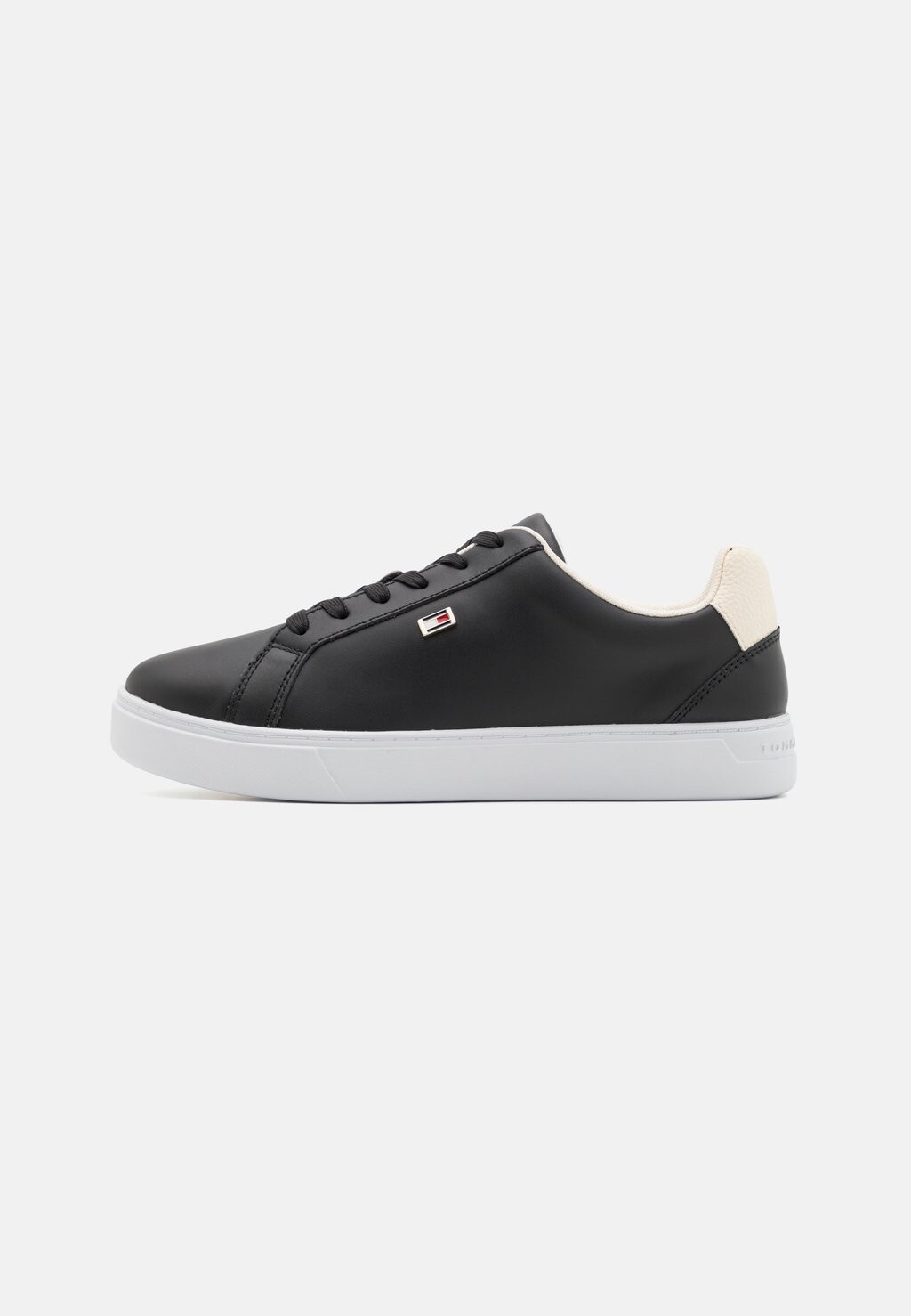 

Низкие кроссовки Flag Court Tommy Hilfiger, черный